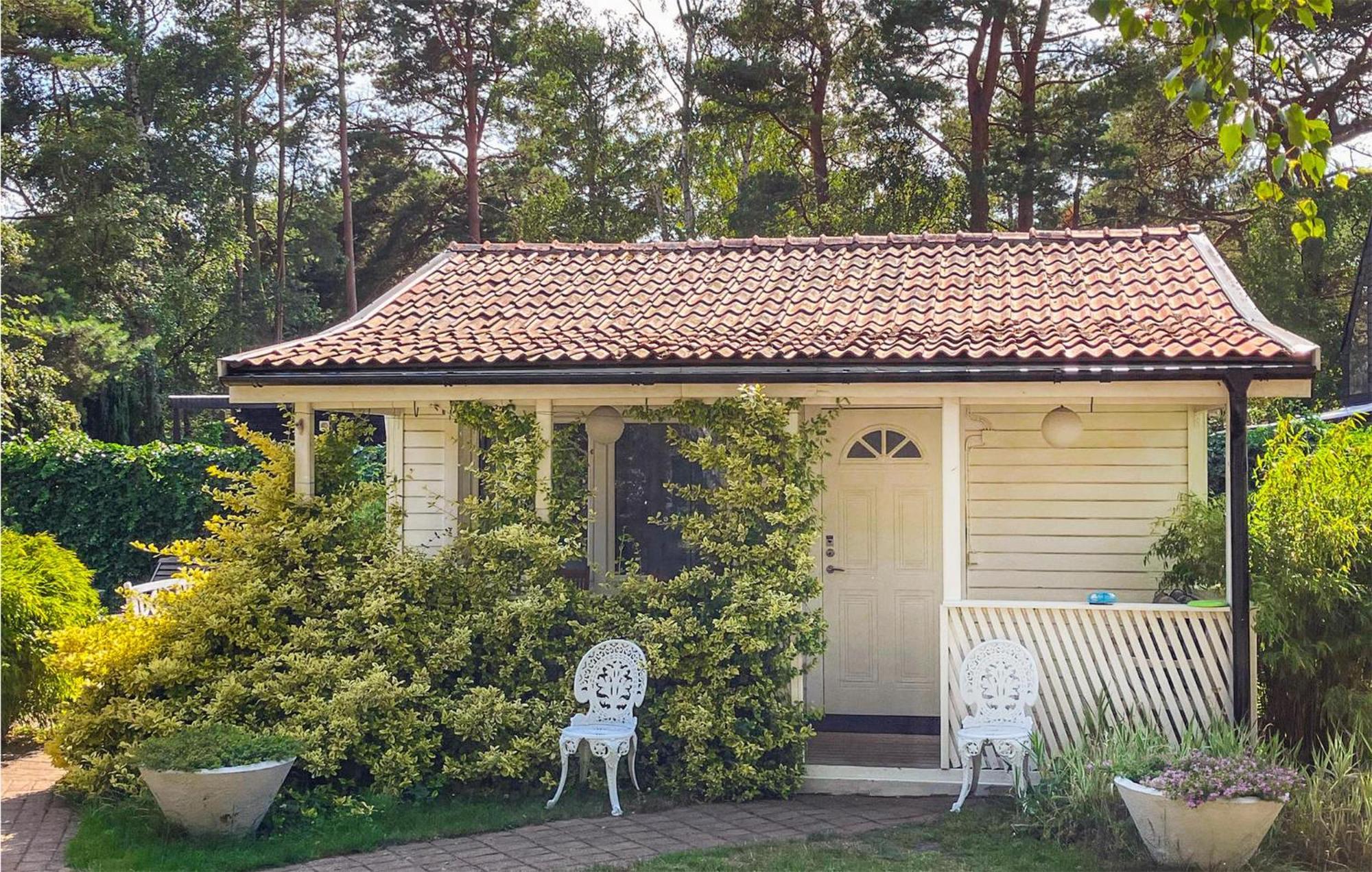 1 Bedroom Amazing Home In Hoellviken Kültér fotó